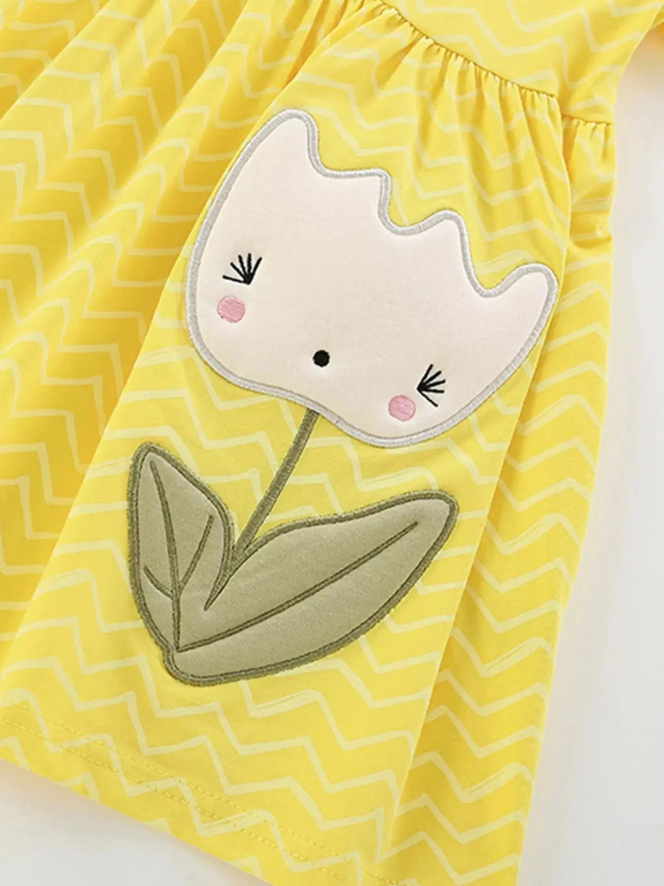 Children's Cute Cartoon Flower Applique Wave Striped Dress - we buy