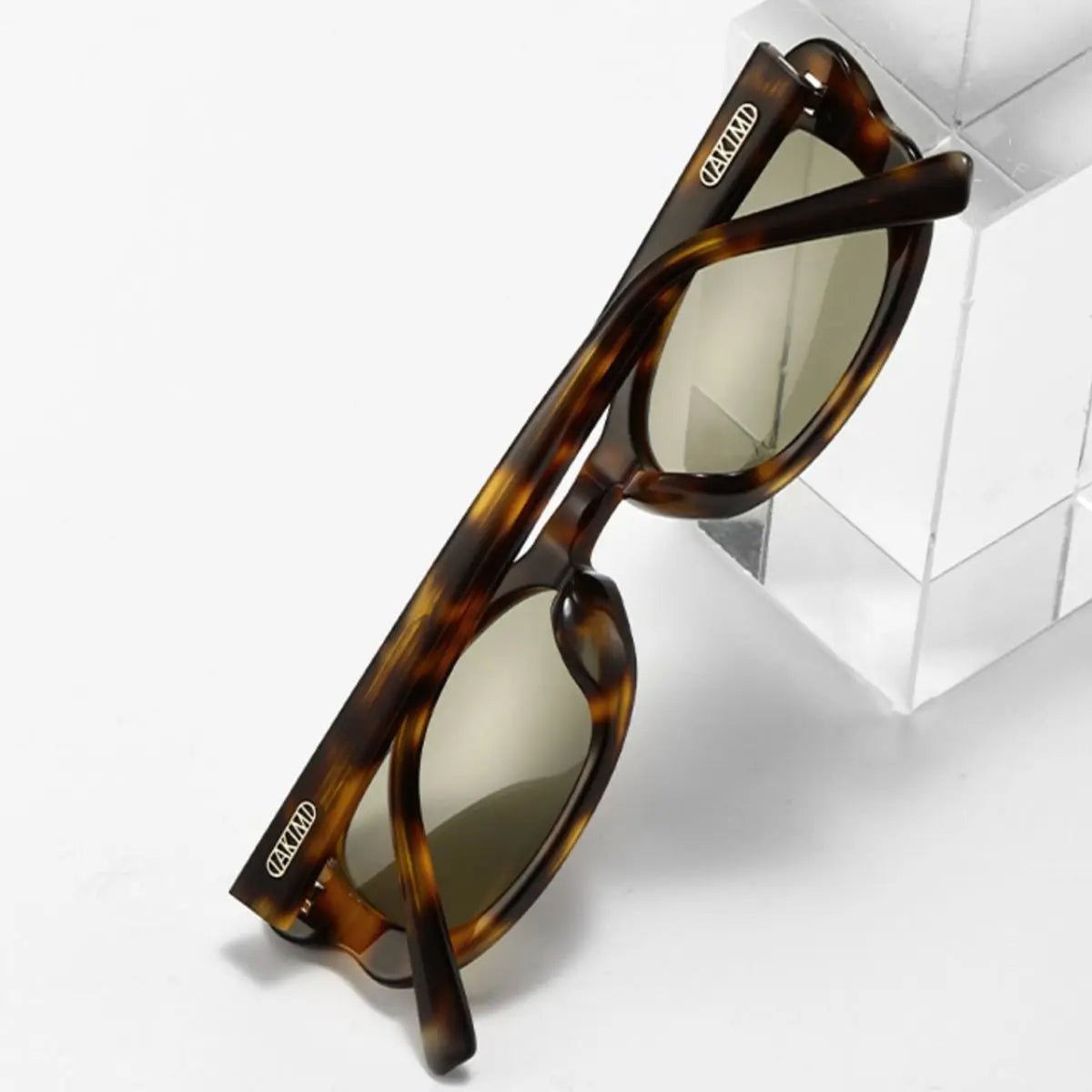 UV Protection Tortoiseshell Frame Sunglasses - we buy